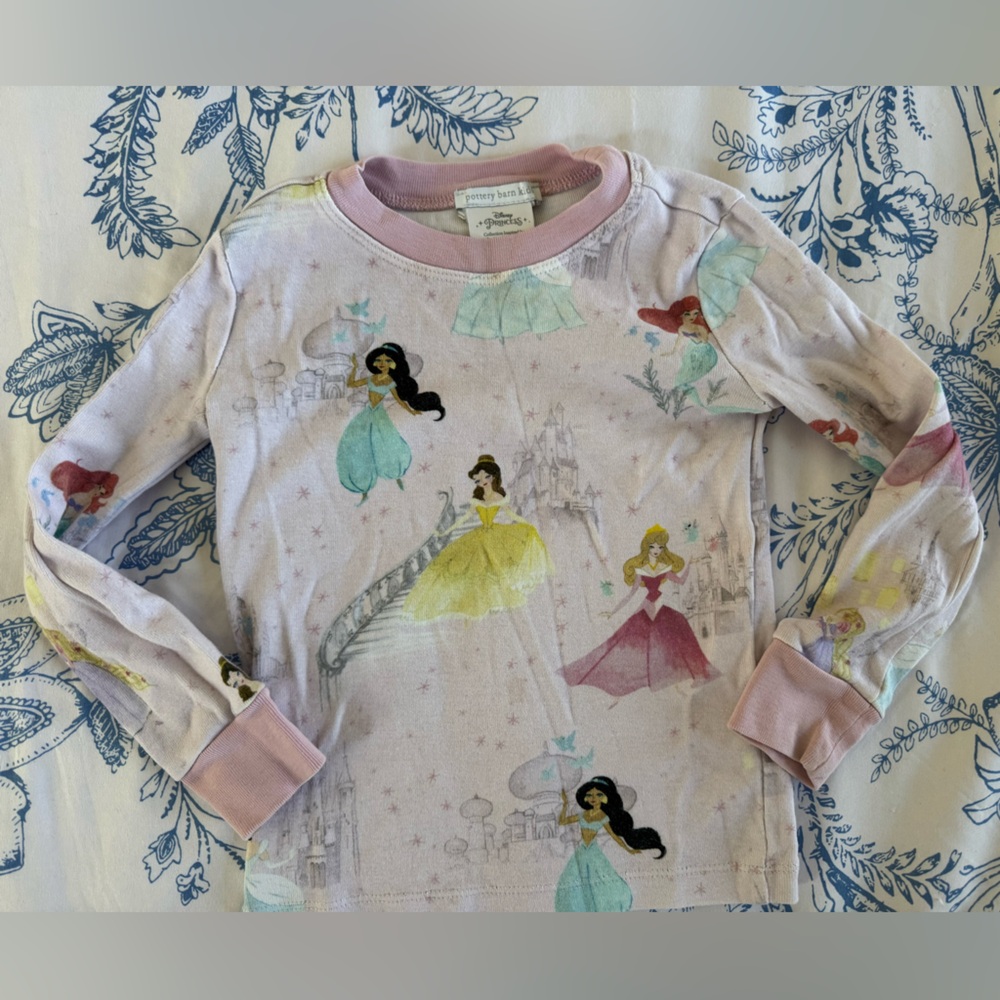 Pottery Barn Kids Disney Princess girls two piece Pajamas, size 4 - Picture 3 of 5